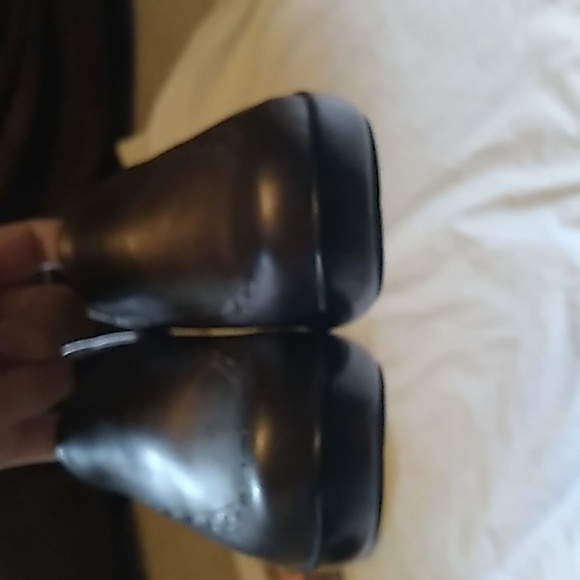 women's Ariat shoe size 8 color black and bronze - Picture 6 of 9